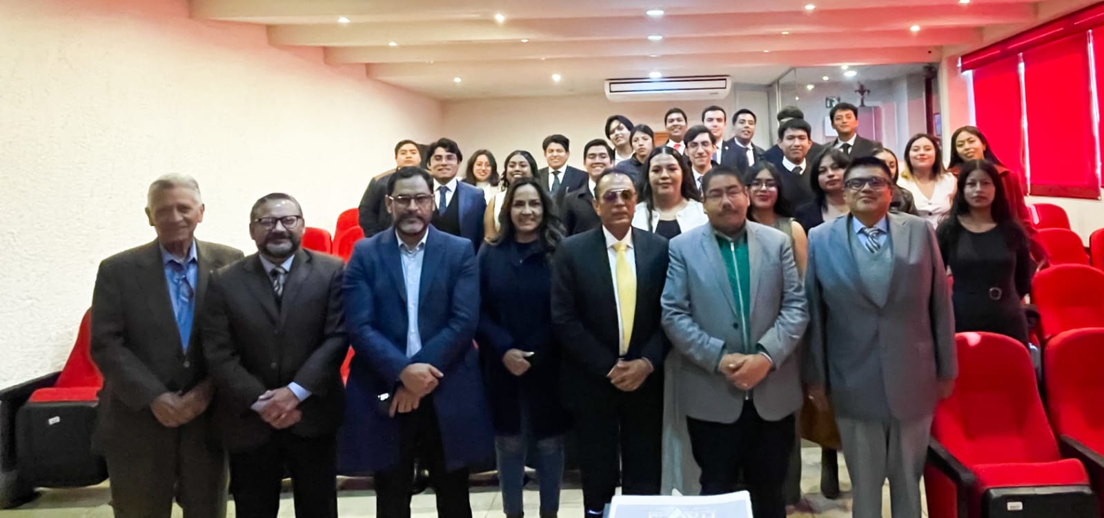 Estudiantes de Cipol presentaron análisis de escenarios políticos en Tlaxcala